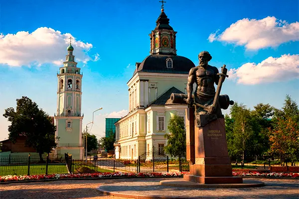 Историко-мемориальный музей Демидовых - родовая усыпальница знаменитых промышленников